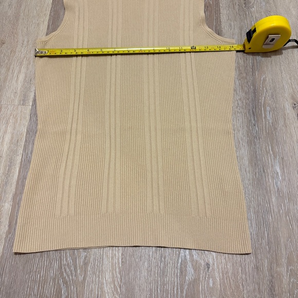 Dress Barn Sleeveless Ribbed High Neck Top Size Medium - Picture 4 of 5